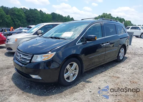 2013 Honda Odyssey Touring/Touring Elite z USA, uszkodzony, nr VIN 5FNRL5H92DB013323